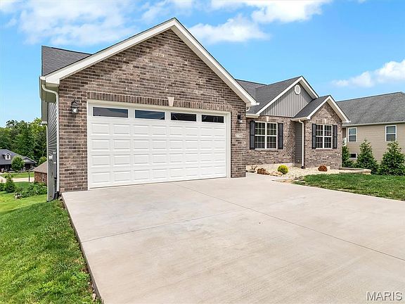 4th image of 2798 Moon Crest Ct