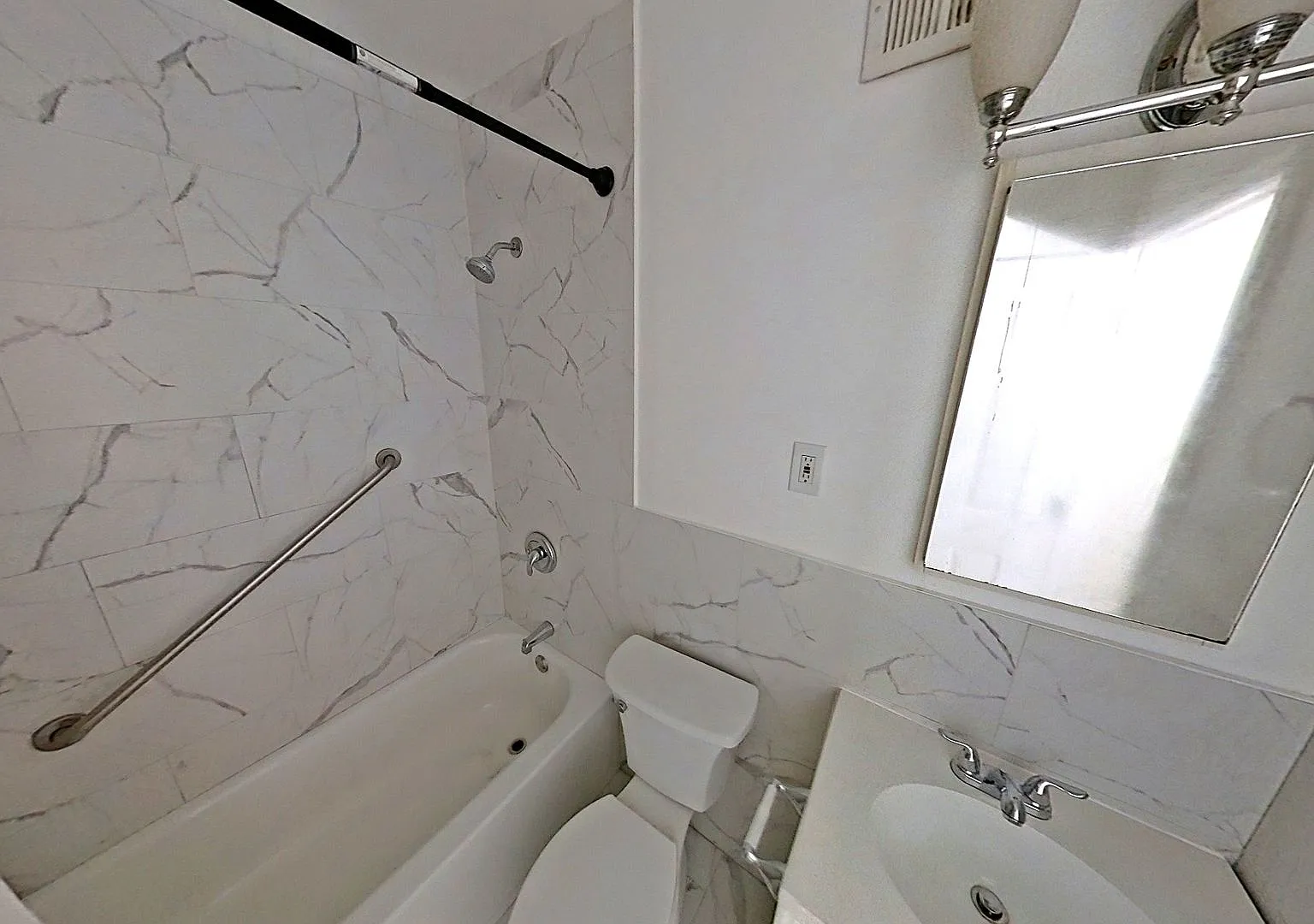 2605 Cecil B Moore Ave — Photo 4