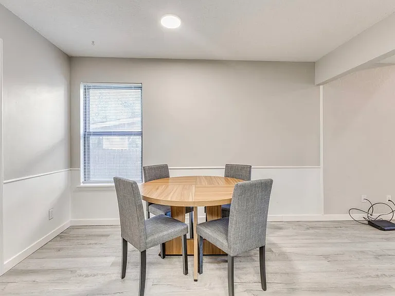 6724 S 78th Ave E #A — Photo 11