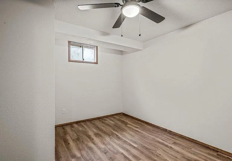 2145 S Todd Ave — Photo 21
