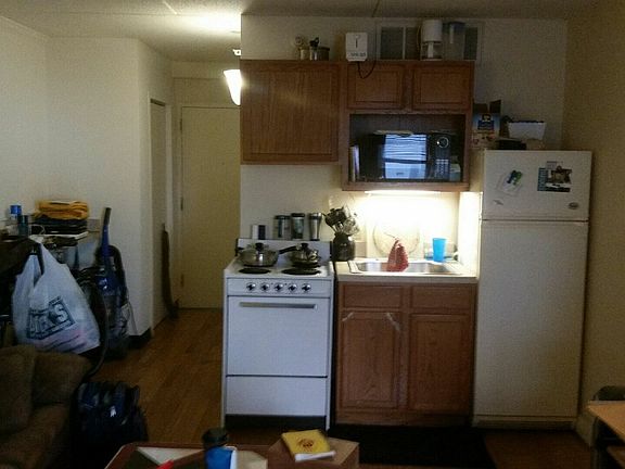 3rd image of 380 W Washington Ave APT 402