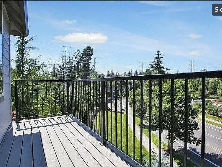 7843 NE Rockne Way — Photo 5