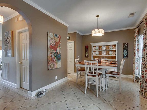 5th image of 5934 Armadale Dr