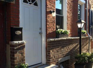 1920 Kater St, Philadelphia, PA 19146