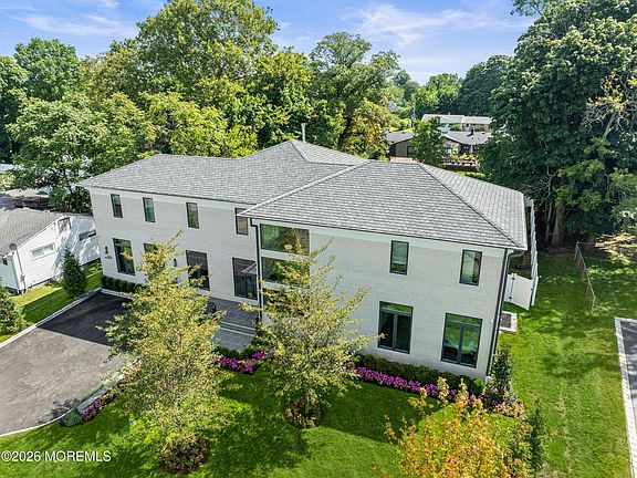 5th image of 889 Red Oaks Drive