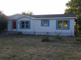 210 Walburg Hts, Jarrell, TX 76537