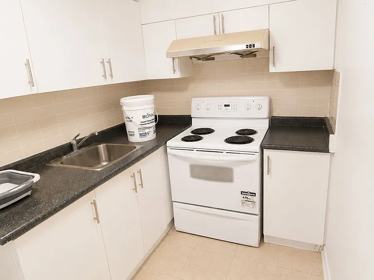 56 Silversted Dr #BASEMENT — Photo 13