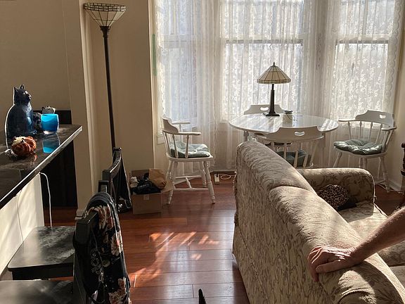 2nd image of 309-406 N Delaware St Unit 309