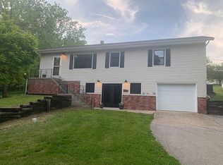 5501 N Lucerne Dr, Kansas City, MO 64151