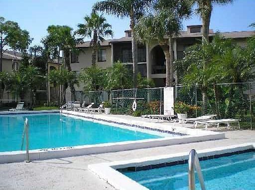 1st image of 202 Foxtail Dr APT B3