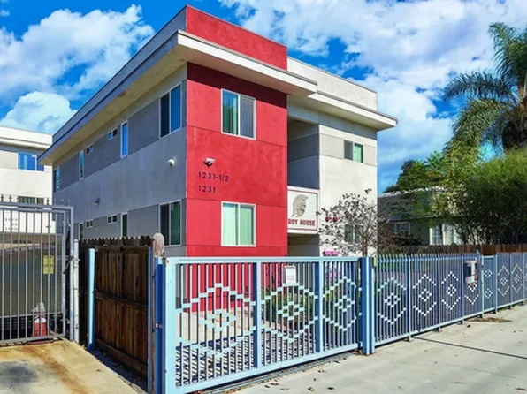 1231 W 36th Pl Room 1/2-2, Los Angeles, CA 90007