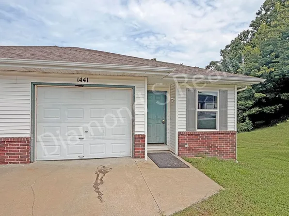 1441 / 1443 W Rainey Duplex, 1441 W Rainey St #1441, Ozark, MO 65721