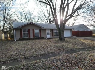 1908 Edgemont Way, Anderson, IN 46011