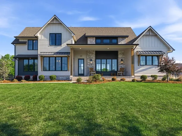 200 Cedar Ranch Ct, Derby, KS 67037