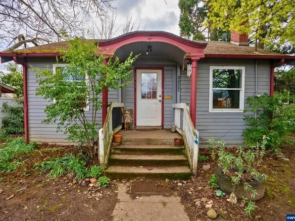 1160 Market St NE, Salem, OR 97301