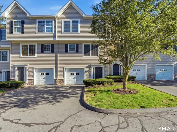 54 Donahue Lane #54, Manchester, CT 06042
