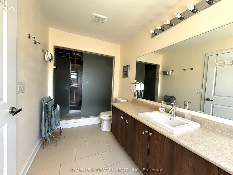 11 Kohl St — Photo 14