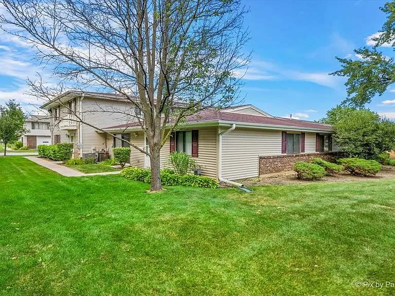 1435 Millbrook Ct — Photo 20