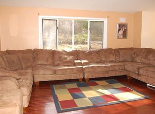 233 Horsepound Rd, Kent Lakes, NY 10512