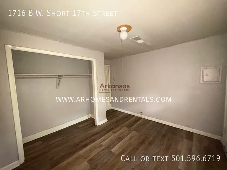 1716 West Cir #B — Photo 8