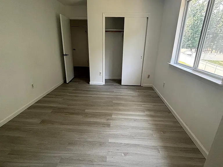 1 Forest Gardens Dr — Photo 16