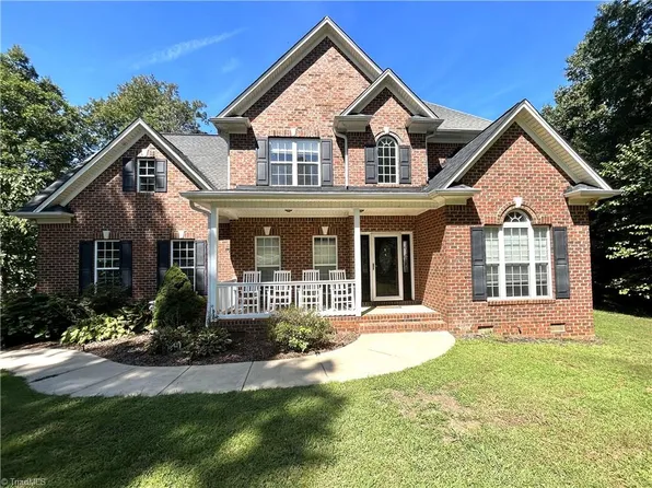 1333 Plantation Ct, Randleman, NC 27317