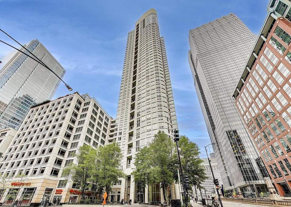 1st image of 345 N La Salle Dr APT 3602