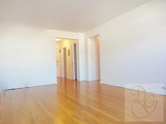 Rented by Dorsa Group | media 17