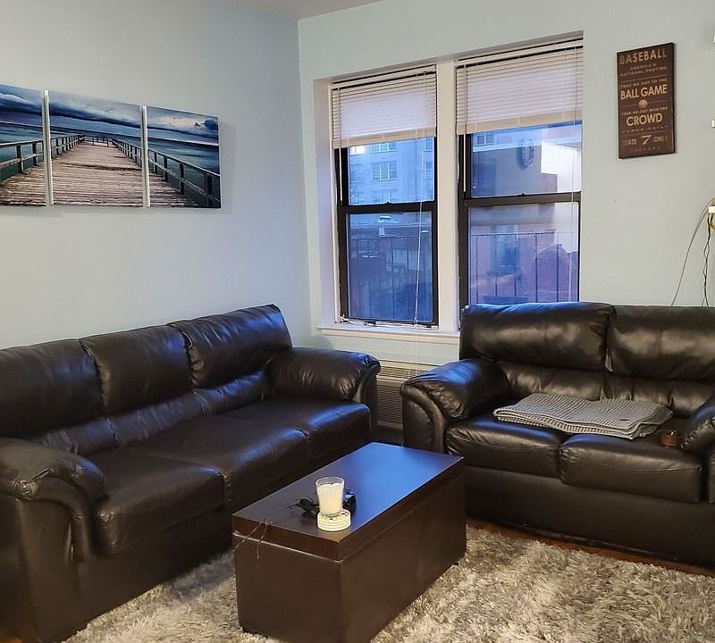 1st image of 1311 3rd Ave #5B