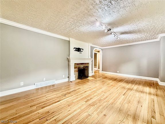 4th image of 6550 Manchester Rd