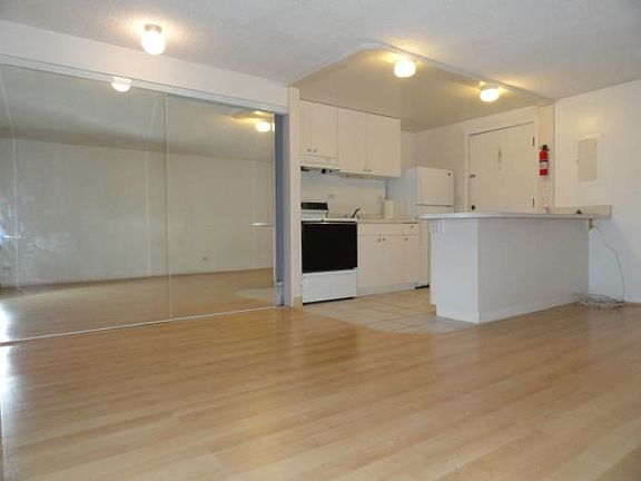 Kitchen & Closet Area