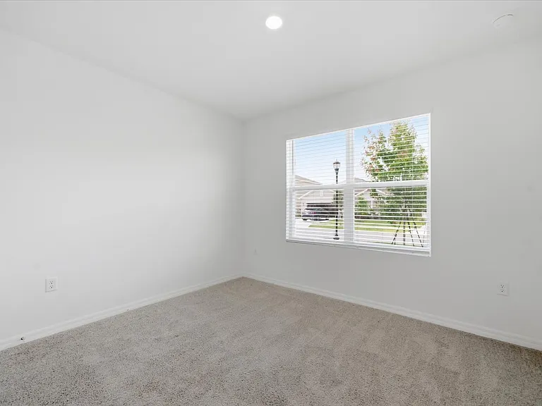 2868 Gardiner Ln — Photo 35