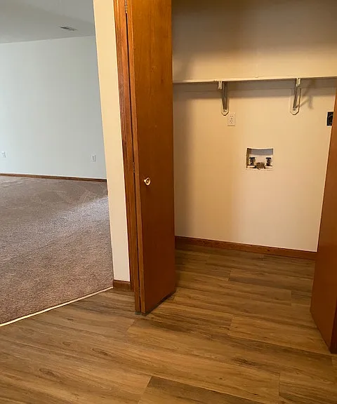 Laundry Hook-Ups