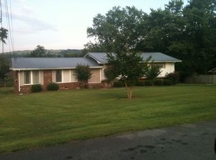 418 Crawford Ter, Tunnel Hill, GA 30755