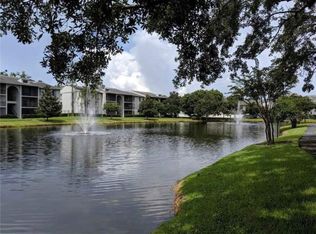 1516 Pine Ridge Cir, Sanford, FL 32773
