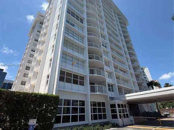 1420 Brickell Bay Dr APT 1005C, Miami, FL 33131