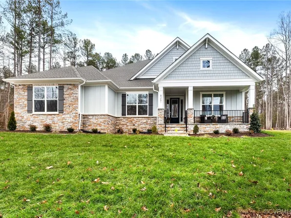 8261 Killbevan Dr, Chesterfield, VA 23838