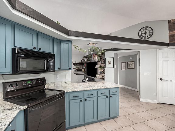 4th image of 5624 W VILLA THERESA Drive