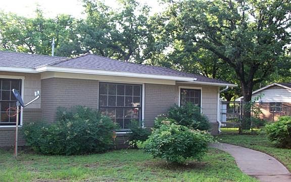 2nd image of 1016 NW 7th Ave