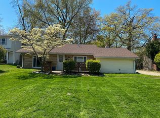 158 Paxton Rd, Eastlake, OH 44095