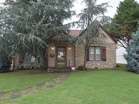 3rd image of 2503 E 18th St