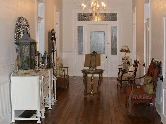 grand hallway 