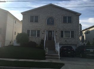 26 Charter Oak St, Wood Ridge, NJ 07075