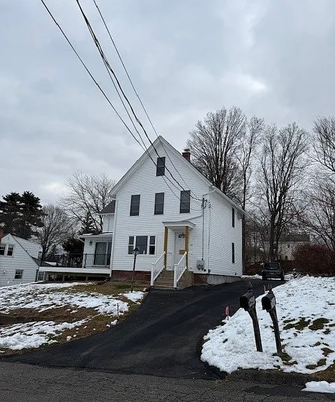 24 School St — Photo 1