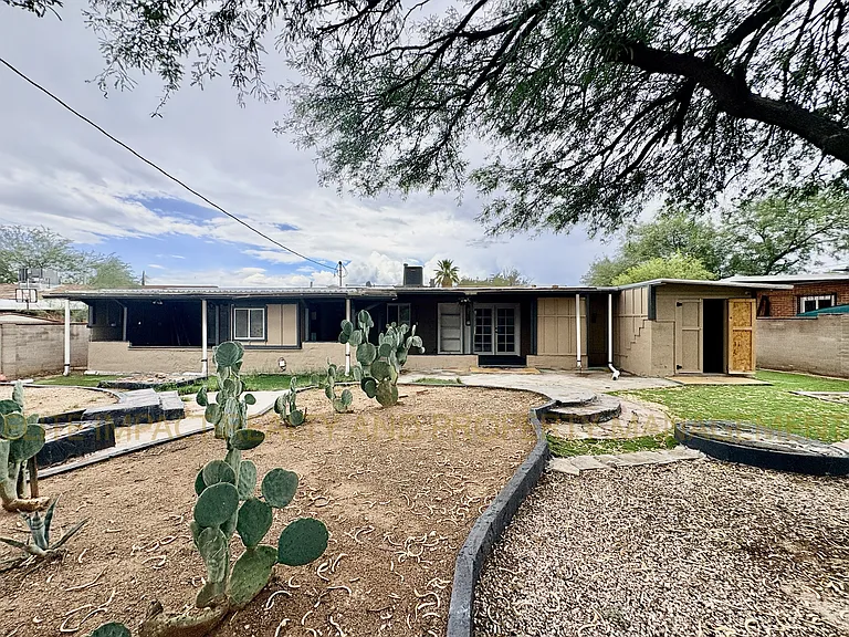 4740 E Melissa St — Photo 38