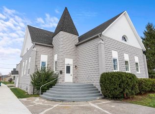 22405 Main St, Woodburn, IN 46797