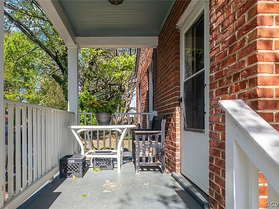 5th image of 1718 Gross Ave