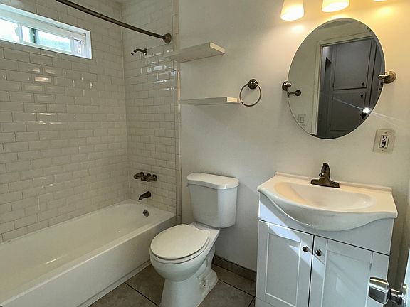 5th image of 10300 Felton Ave APT 2