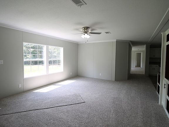 4th image of 807 W Crawford St