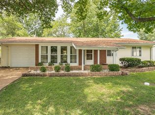 700 Caspian Ln, Saint Louis, MO